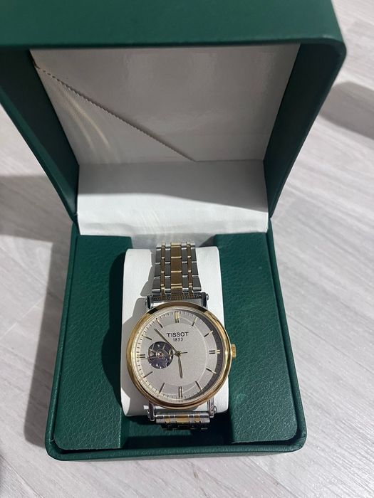 Продам часы TISSOT 1853