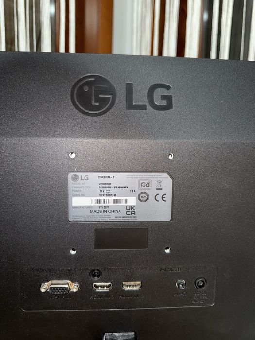 Монитор LG 22MK600M-B