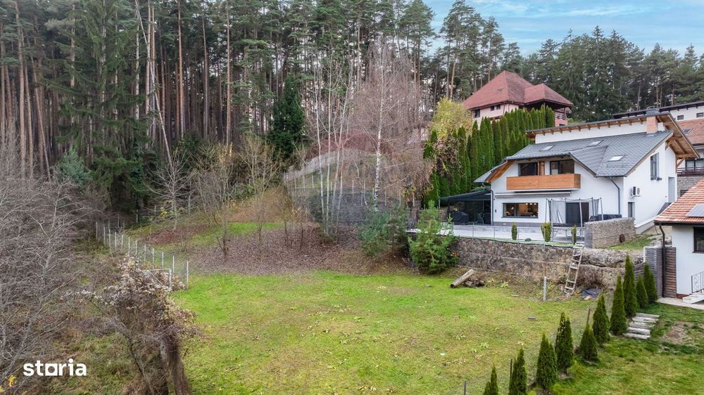 Vila moderna cu vedere spre padure Poiana Angelescu