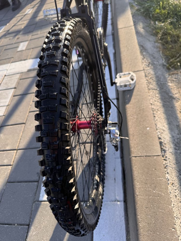 Bicicleta FOCUS Bud extreme full suspension