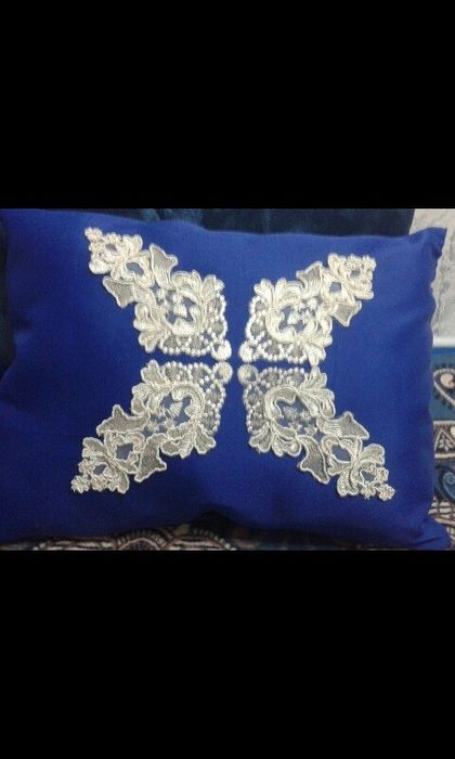 Мягкие декоративные подушки ручной работы