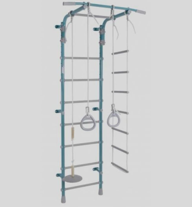 Шведская стенка, хорошее состояние