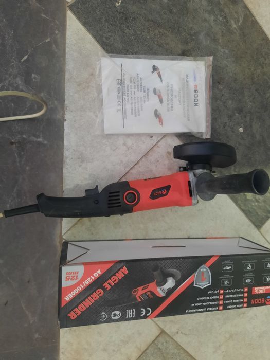 Продаётся болгарка 125мм