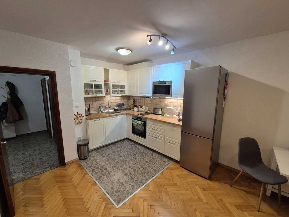 Дава се под наем Четиристаен апартамент в София, Слатина - 110 кв.м за 800 € - Снимка #10