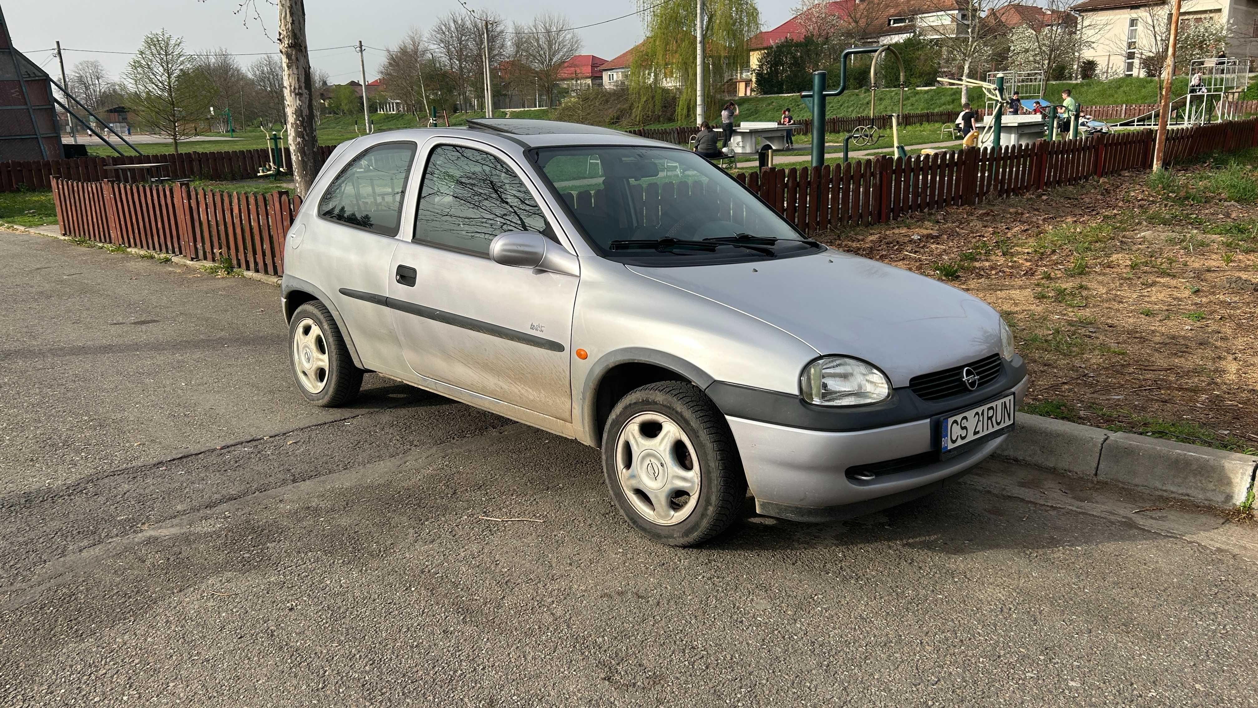 VAnd urgent Opel Corsa B 1.0 12v 54cp