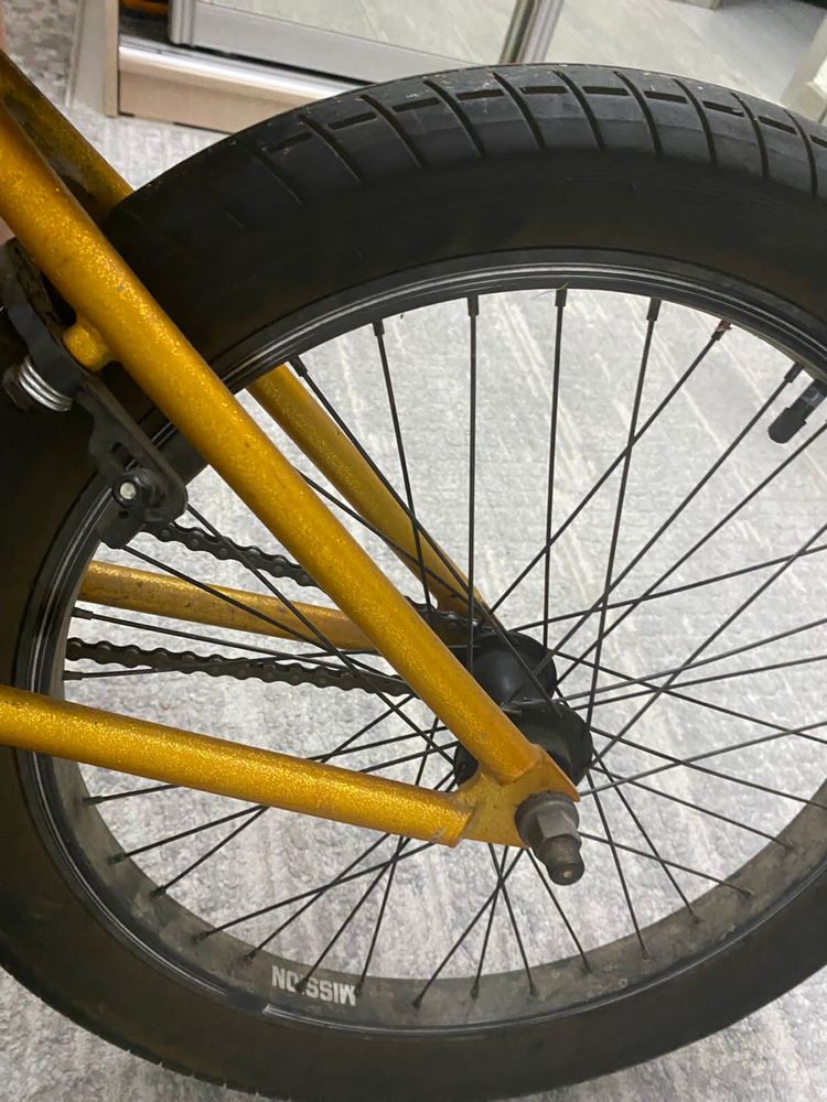 Велосипед BMX king curb