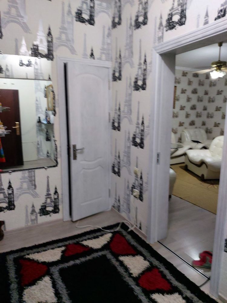 Пдам 3 комнатную квартиру на Паркентском.4 этаж 9 этажки.со всеми усло