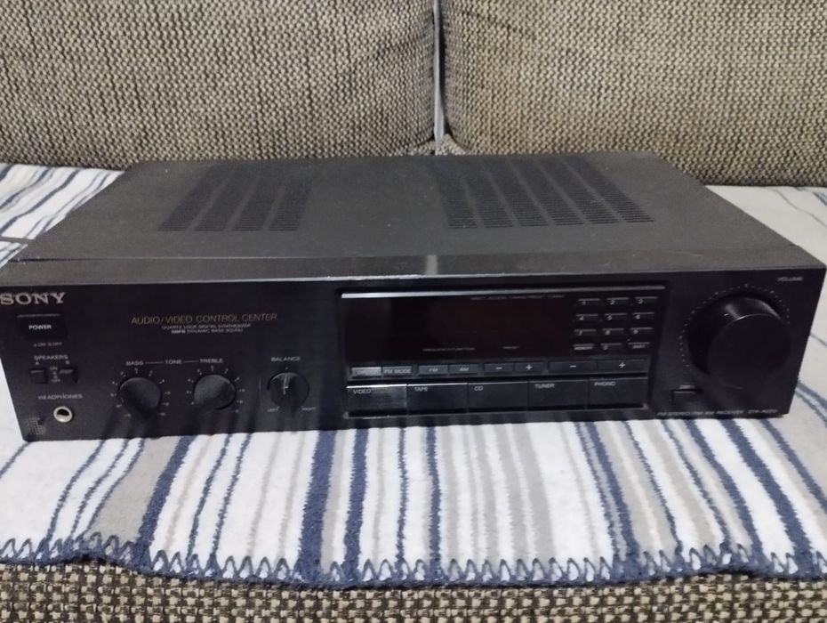 Vând sisteme audio și egalizatoare