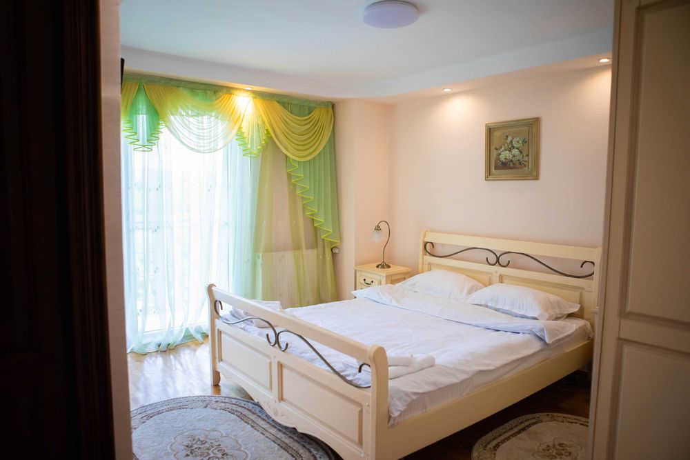 Vila/pensiune/cabana cu Jacuzzi si Sauna- Primim Voucher de Vacanta