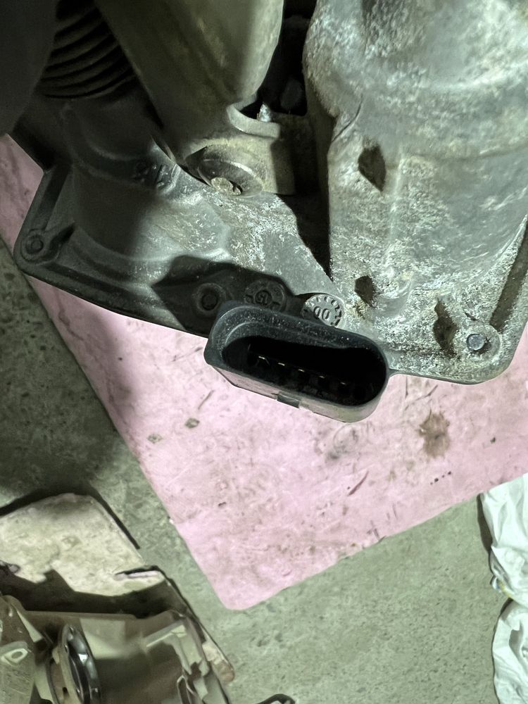 Clapeta galerie evacuare vw passat b8 skoda audi seat