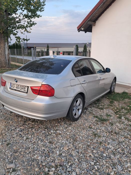 vand bmw e90 .2010