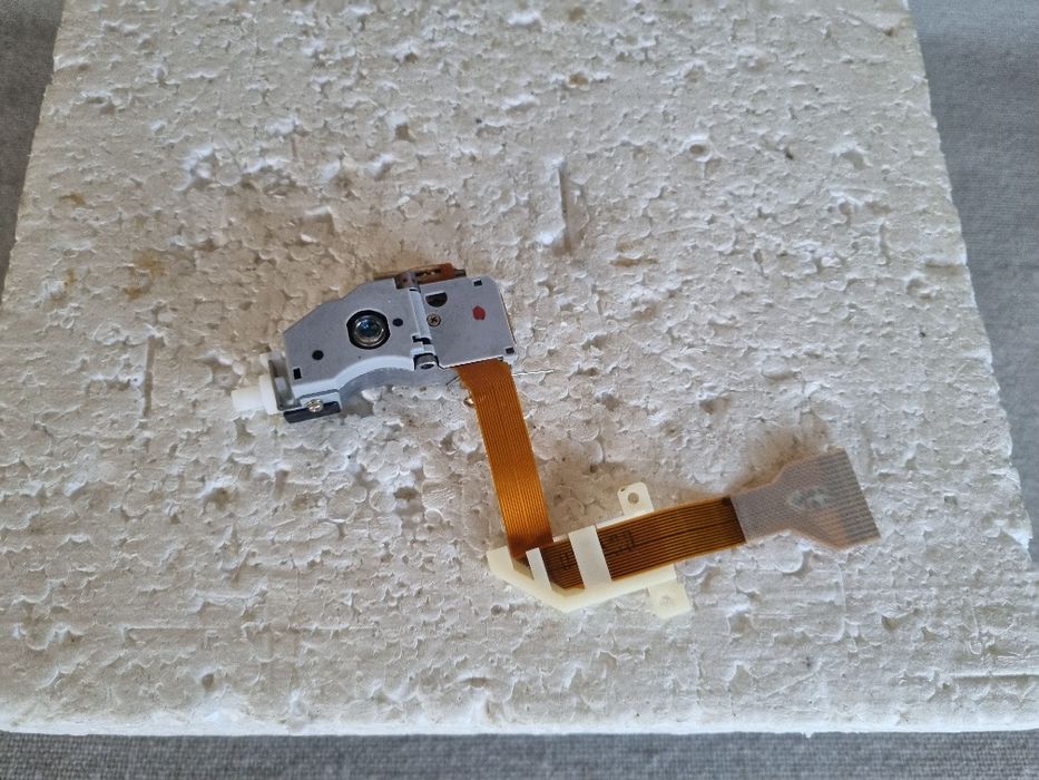 Laser Optic Original Pioneer. Perfect functional. Impecabil.