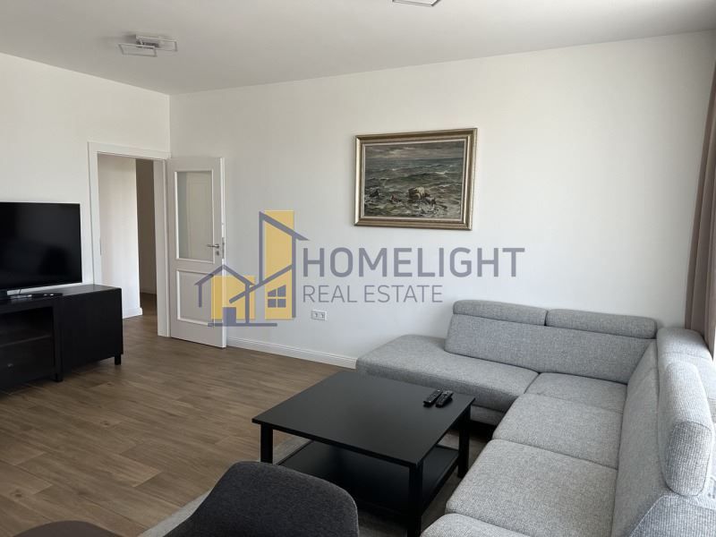 Дава се под наем Тристаен апартамент в София, Кръстова вада - 124 кв.м за 1250 € - Снимка #1