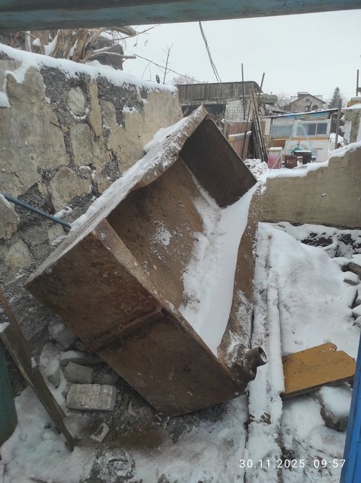 Продам бак.                  .