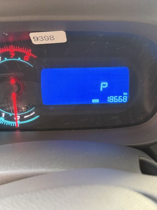 cobilt 2024 yili 19000 km yurgan holati ideal oq rang