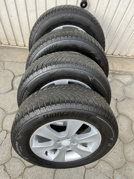 Jante aliaj 5x100mm, anvelope iarna 215/65 R16 Subaru Forester Outback