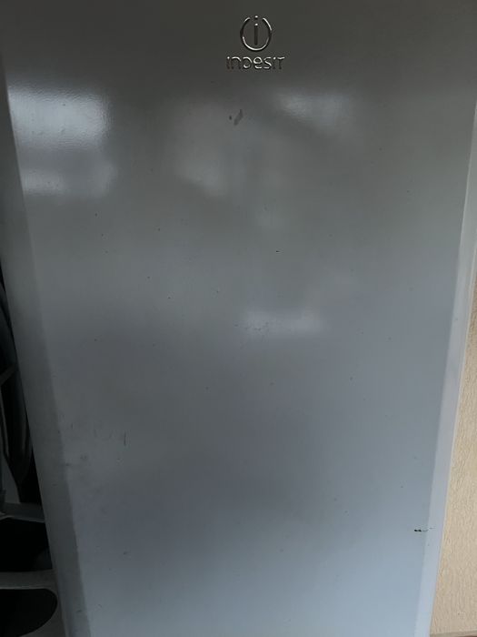 Frigider indesit