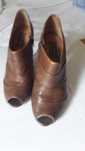Pantofi maro Zara model Stradivarius mas. 38
