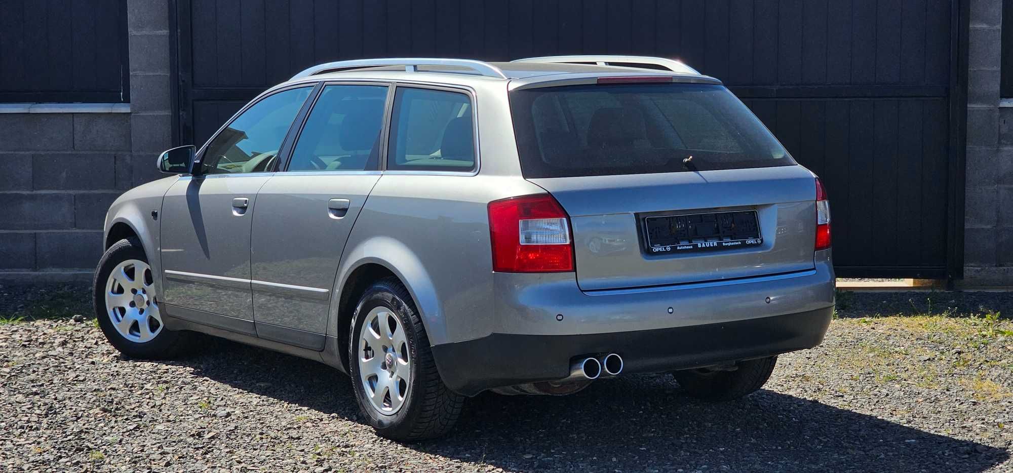 Audi A4 B6 Avant - an 2002, 2.0i  (Benzina)