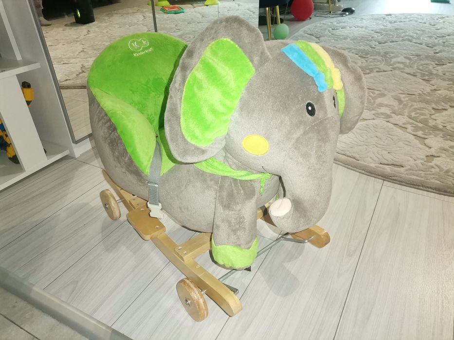 Balansoar carucior bebe cu muzica, elefant, leagan, Utut, roti lemn