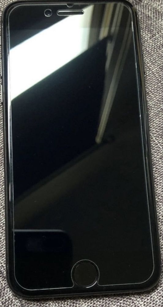 IPHONE 7 — 128gb