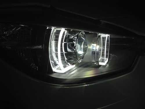 BMW X3 F25- Kit Lupe Bixenon+Xenon 35W+Angel Eyes LED