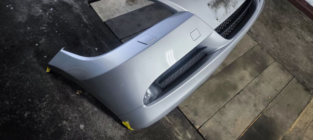 Предна и задна броня бмв е90 седан