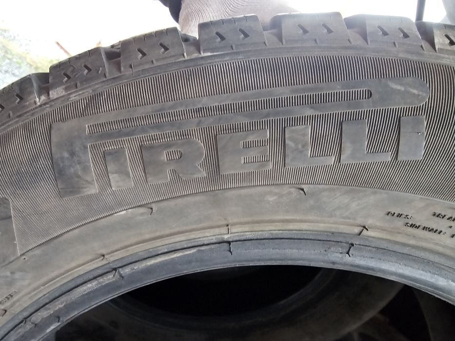 Шины зимние Pirelli