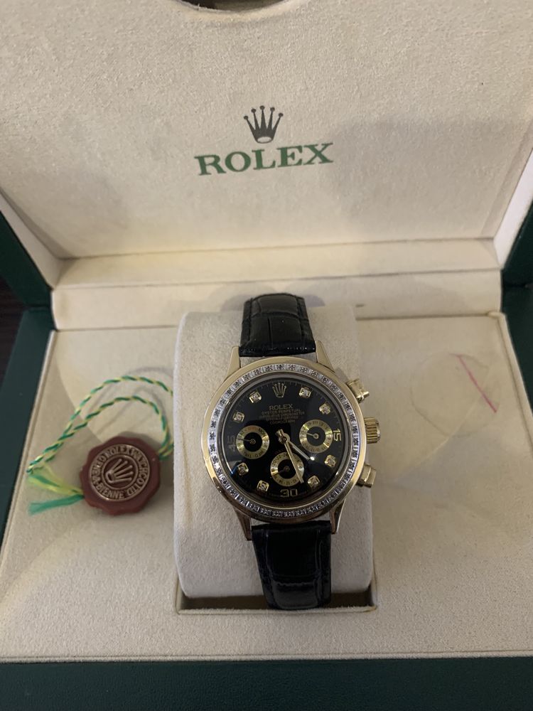 Золотые часы Rolex