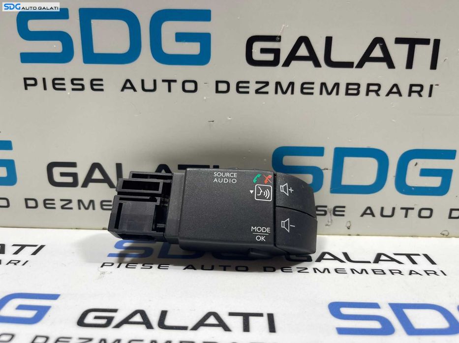 Maneta Comenzi Volan Radio Volum Dacia Lodgy 2012 - 2018 Cod 8200950420 [B3051]