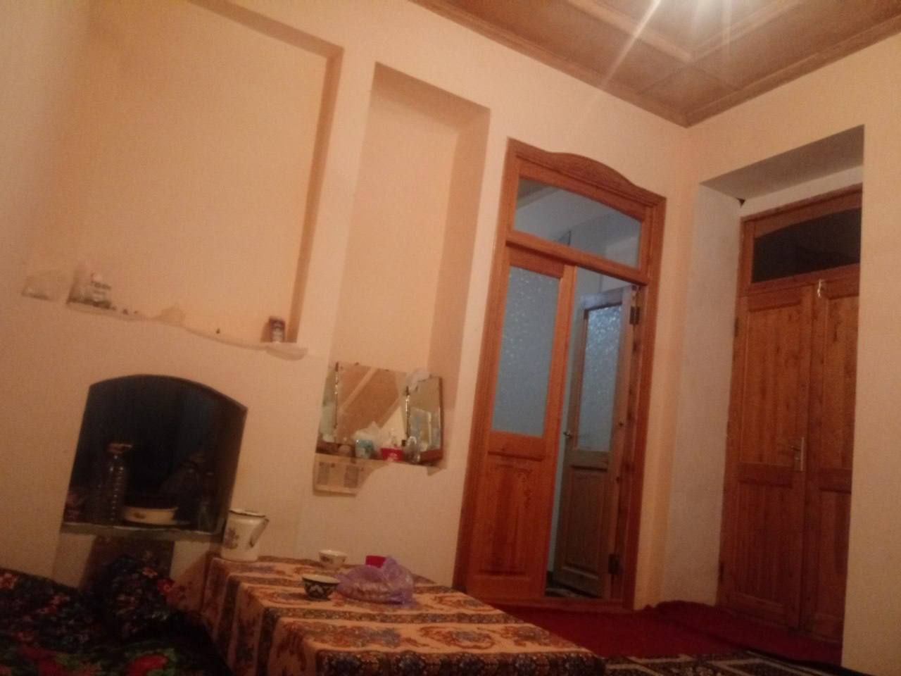 Uy 3 sotiq gaz SUV sevt bor