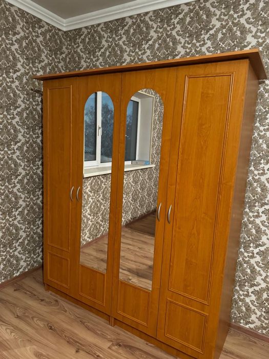 Шкаф в отличном состоянии