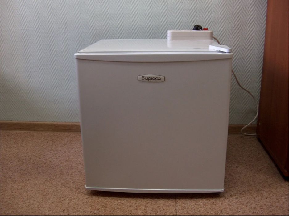 Продам мини холодильник 25 000 тг