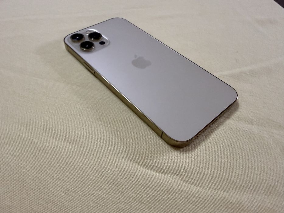 Продавам IPhone 12 Pro Max 128Gb - GOLD - КАТО НОВ