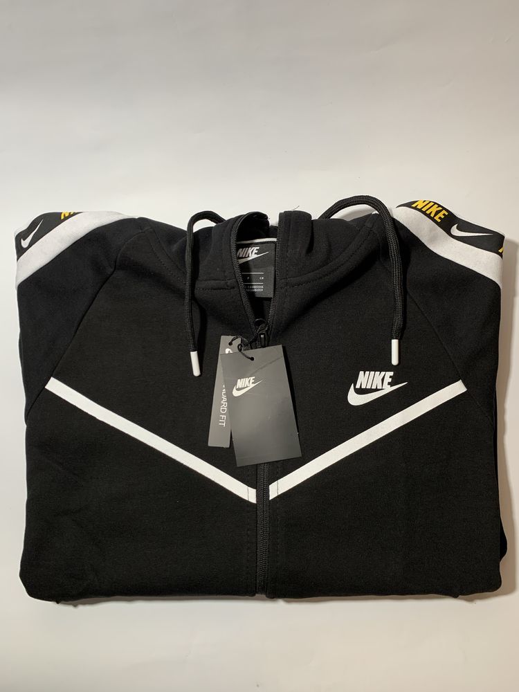 Анцузи Nike - различни модели