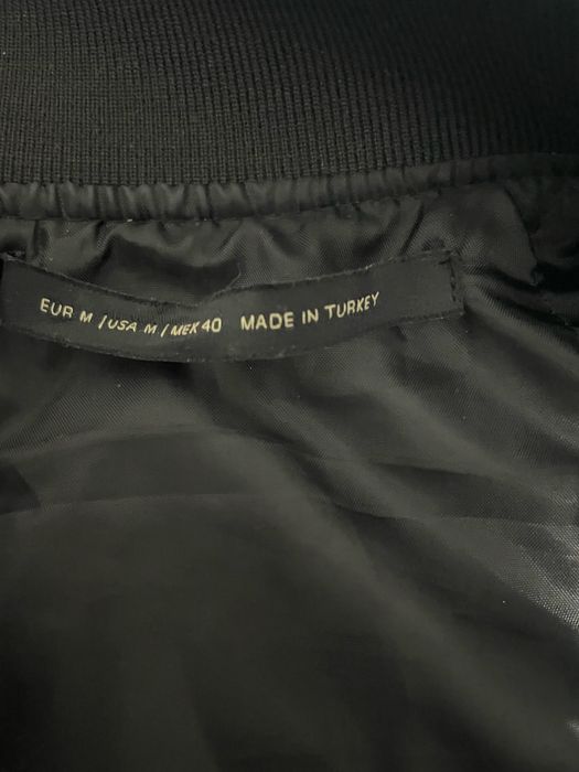 vand bluza zara tip zip