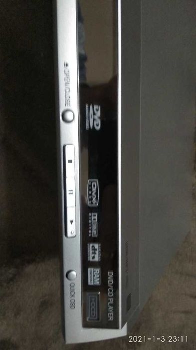 Продавам двд плейър dvd player Панасоник Panasonic модел S49 - 75 лв