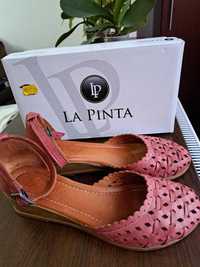 sandale inchise la varf/calcai , marca La Pinta, culoare bordo, 38