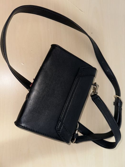 Gentuta Guess originala!