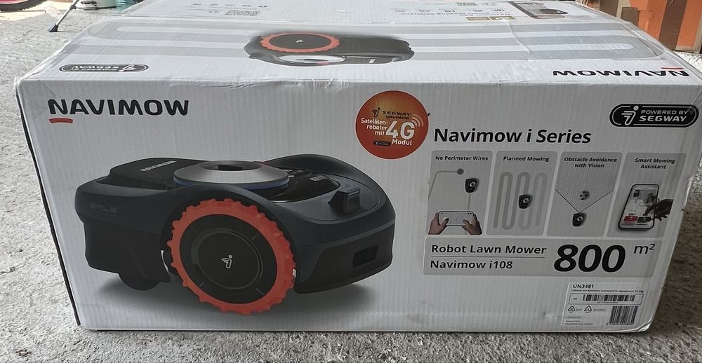 Robot de tuns iarba Segway Navimow iseries 800mp fara fir perimetral