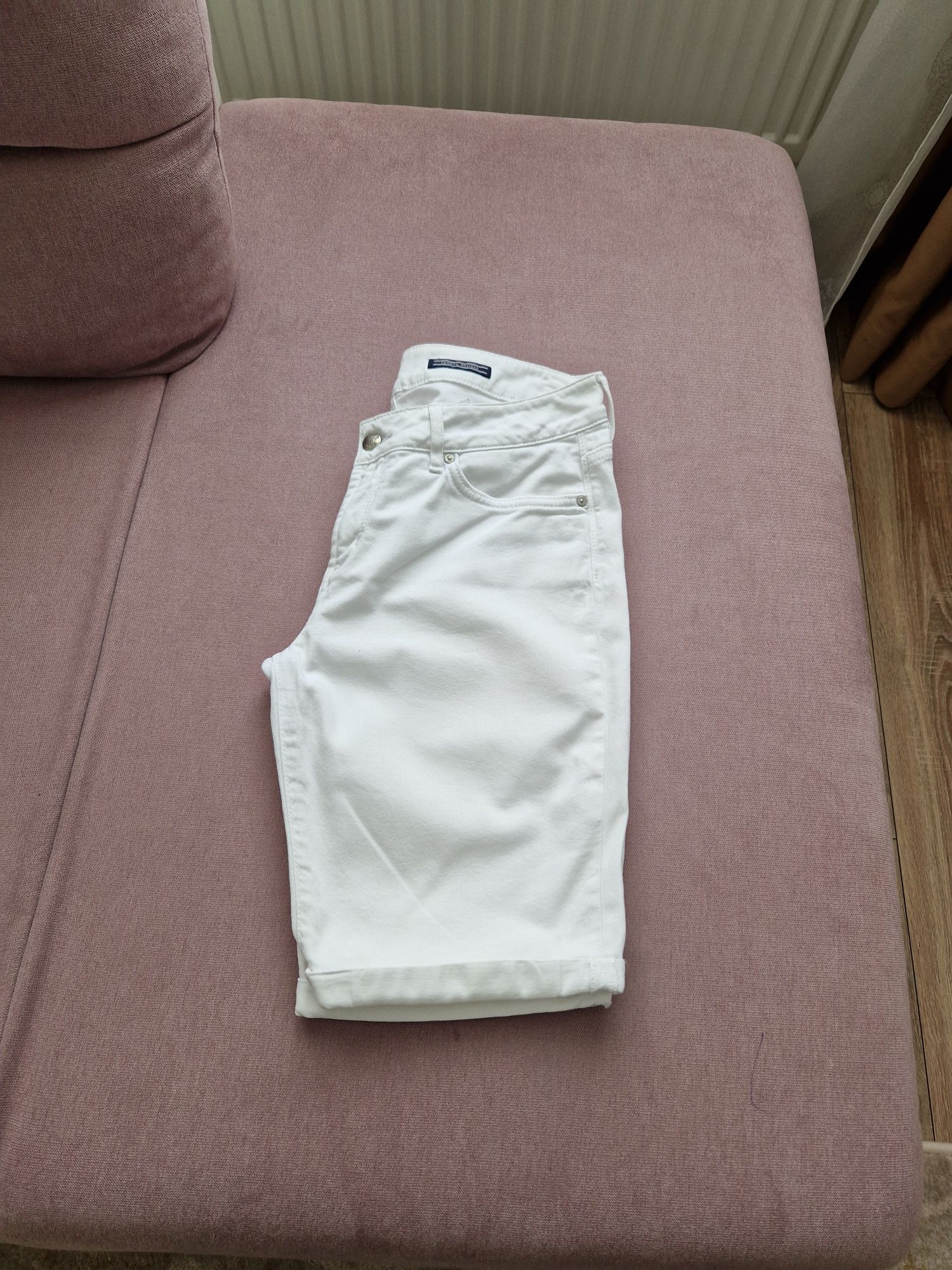 Pantaloni scurti blugi dama TOMMY HILFIGER originali