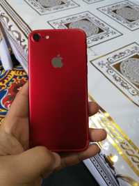 Продам IPhone 7 128 Red Product