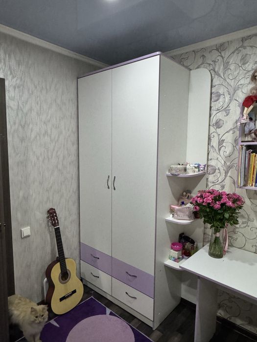 Плательный шкаф