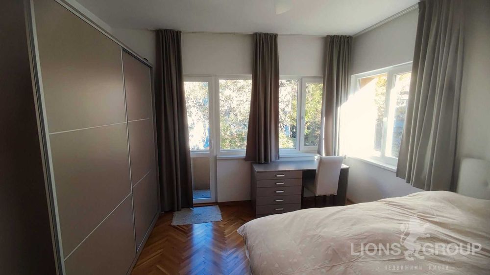 Продава се Четиристаен апартамент в Варна, Гръцка махала - 104 кв.м за 3366 €/кв.м - Снимка #4