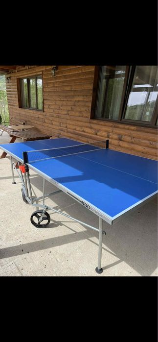 Inchiriez casa de vacanta