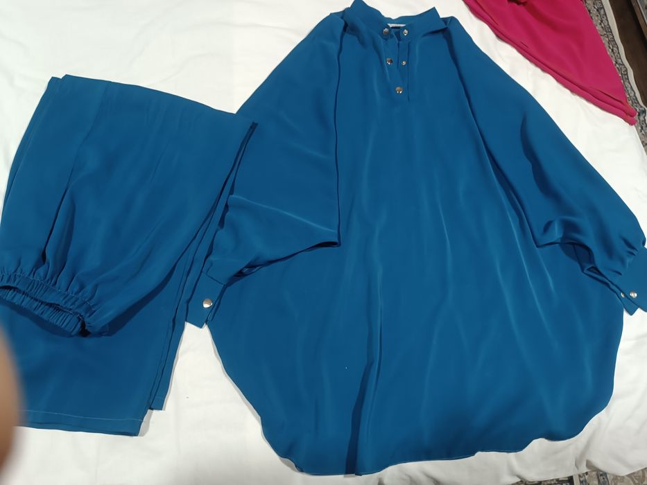 Ayollar kiyimi dvoyka hijobli va homiladorlar uchun ham toʻgʻri keladi