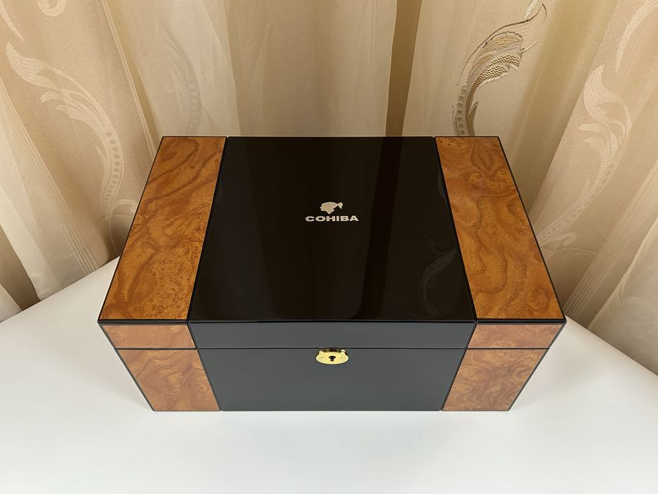 Луксозна кутия-хумидор Cohiba за до 100 пури