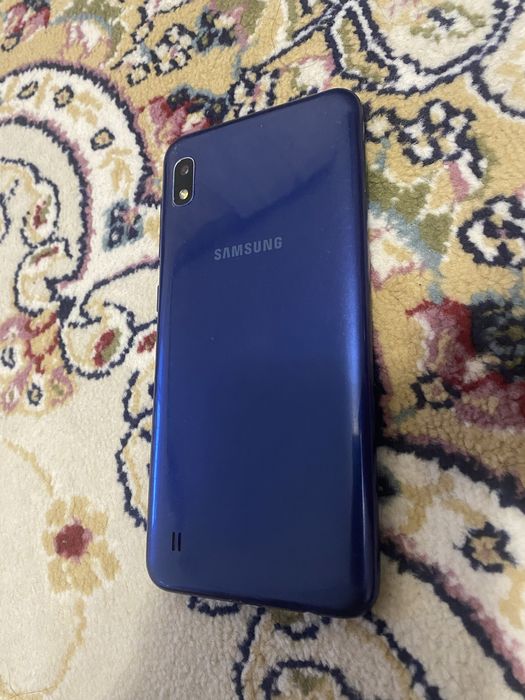 Срочно продам телефон Galaxy A 10