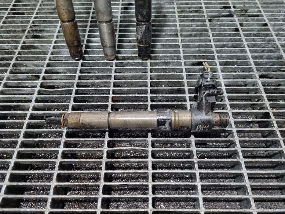 Injector Mitsubishi Outlander Facelift 2.2 D 2009 - 2012 156CP 4HK Euro5 (1149) Diesel ...