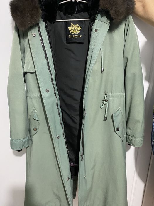 Продам парку с доставкой